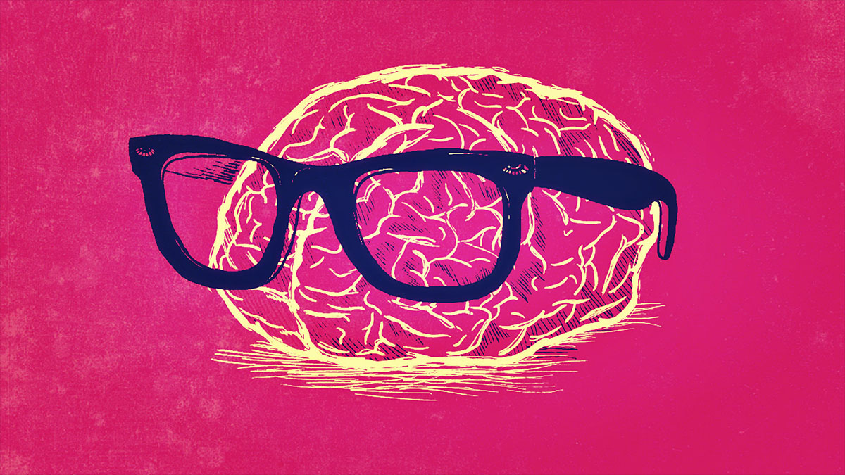 brain with glasses