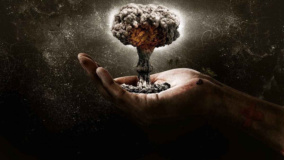 nuclear mushroom in hand