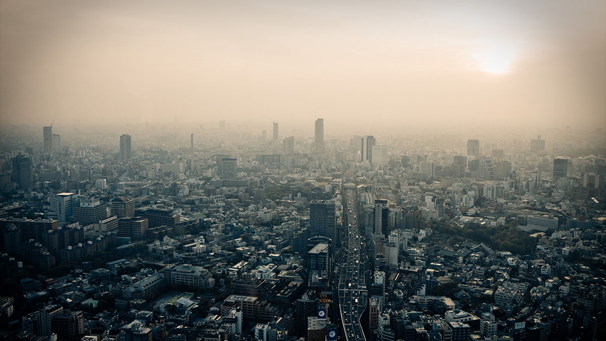 smoggy tokyo